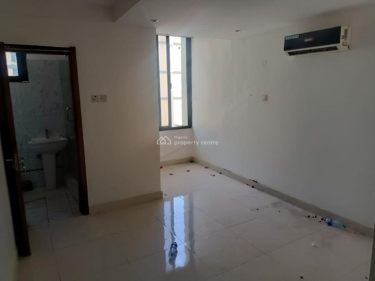 3 Bedroom Terrace, Muriokunla Street, Victoria Island (vi), Lagos, Flat / Apartment for Rent