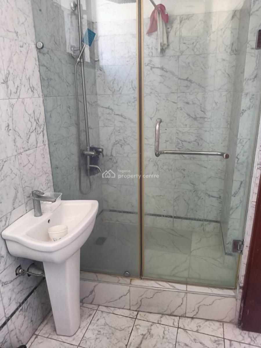 3 Bedroom Terrace, Muriokunla Street, Victoria Island (vi), Lagos, Flat / Apartment for Rent