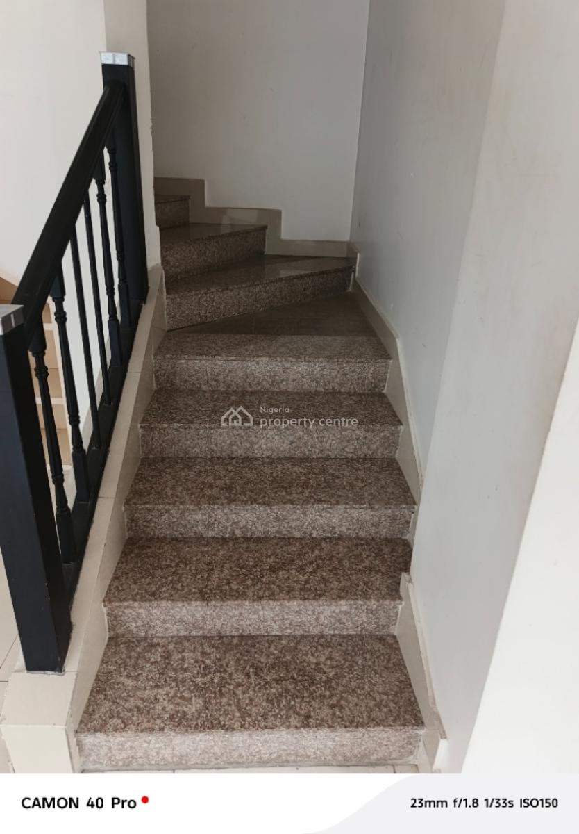 3 Bedroom Terrace, Muriokunla Street, Victoria Island (vi), Lagos, Flat / Apartment for Rent