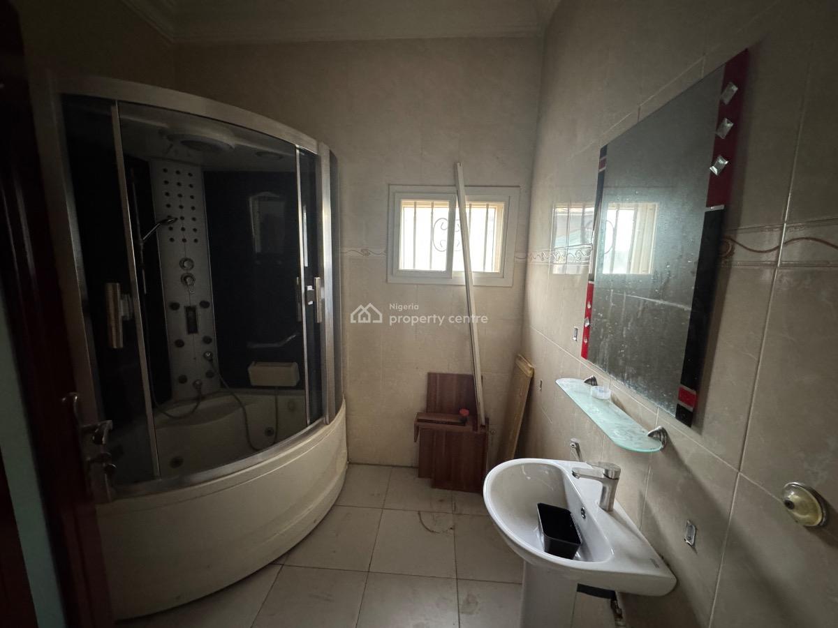 a 6 Bedroom Fully Detached House with 2 Bq, Lekki Phase 1, Lekki, Lagos, Detached Duplex for Rent