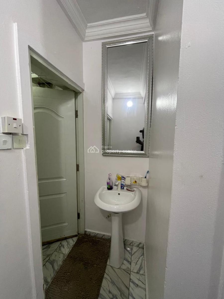 Lovely and Furnished 2 Bedroom Flat, Maryland, Lagos, Flat / Apartment for Rent