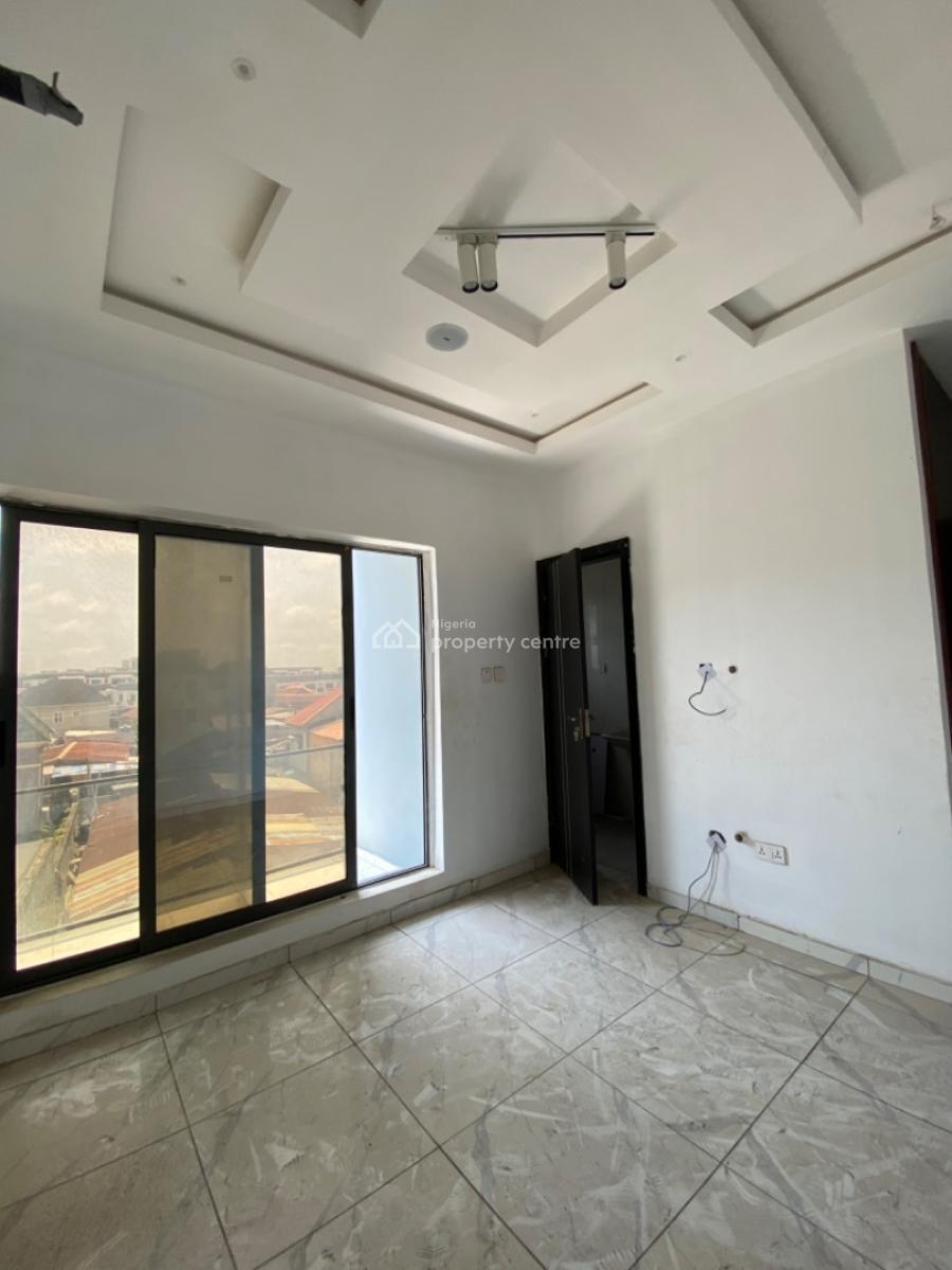 2 Bedroom Apartment, Ologolo, Lekki, Lagos, Flat / Apartment for Rent