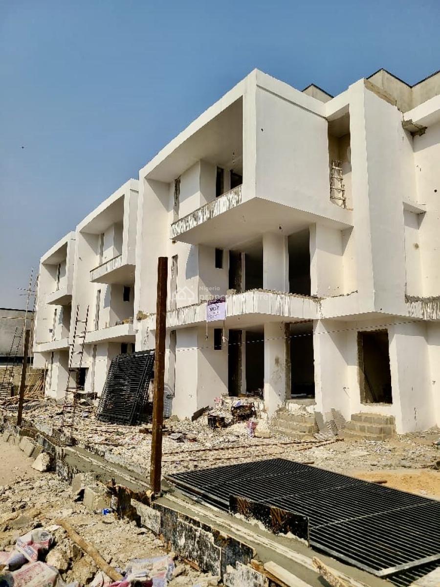 Few Units Available! Smart Investment for Fast R O I, Estate at New Road, Lekki, Lagos, Flat / Apartment for Sale