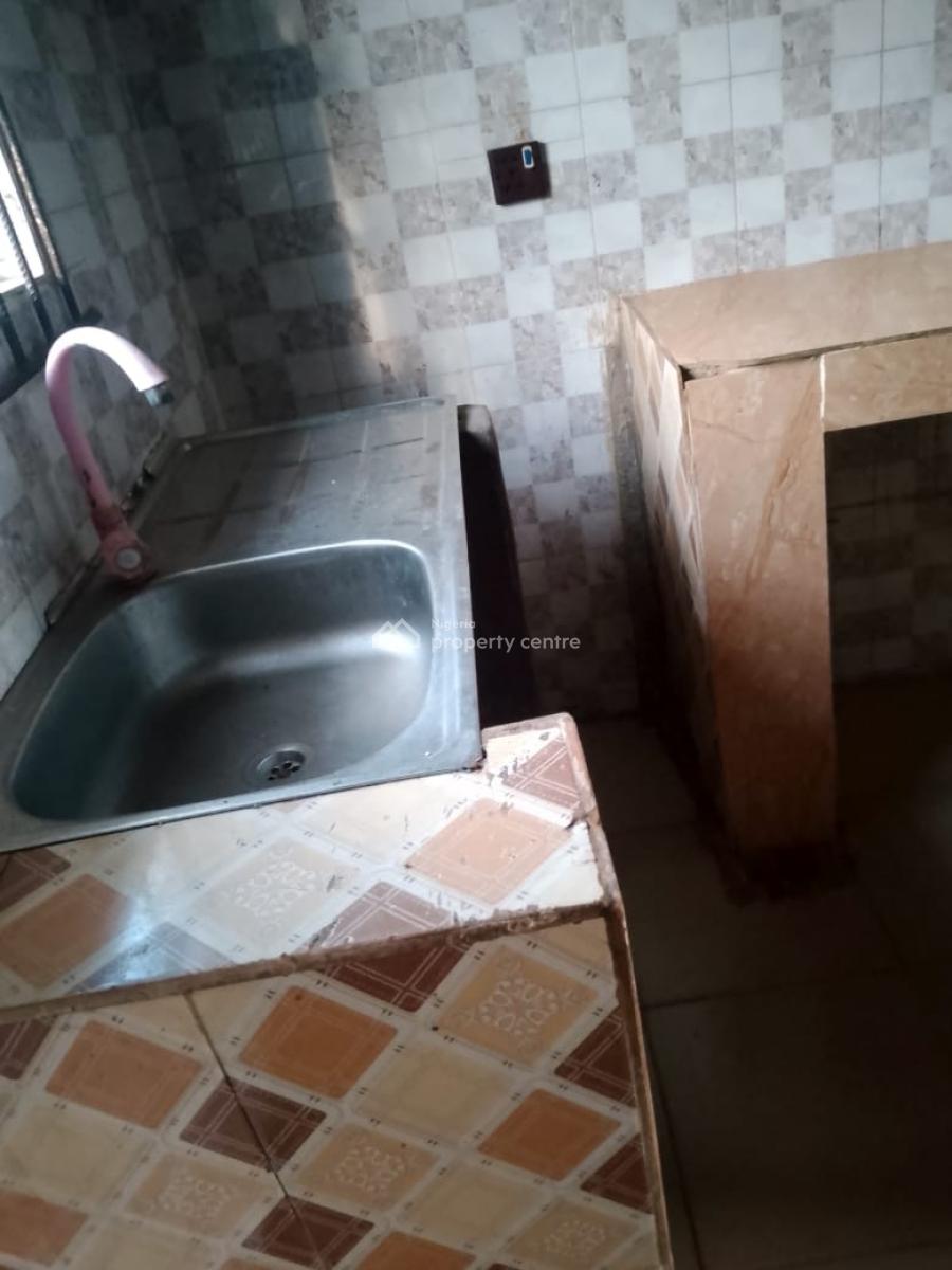 a Clean 2 Bedroom Flat, Lucky Fiber Road, Ikorodu, Lagos, Flat / Apartment for Rent