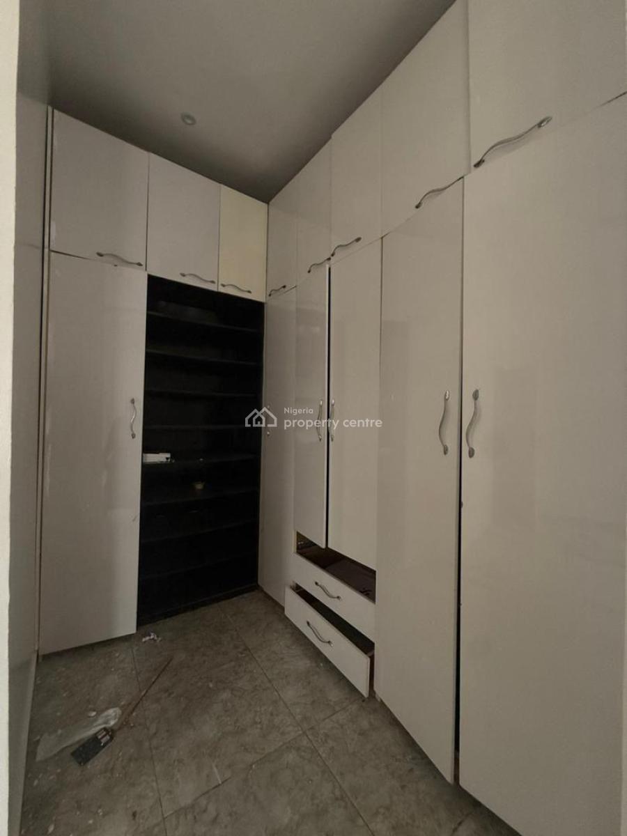 Shared Apartment, Royal News Estate, Orchid Road, Ikota, Lekki, Lagos, Self Contain (single Rooms) for Rent