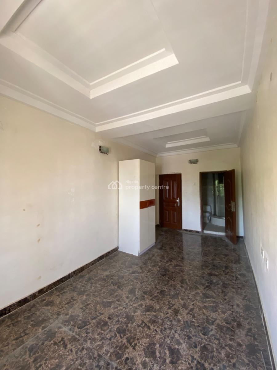 Shared Apartment, Ologolo Estate, Lekki, Lagos, Self Contain (single Rooms) for Rent