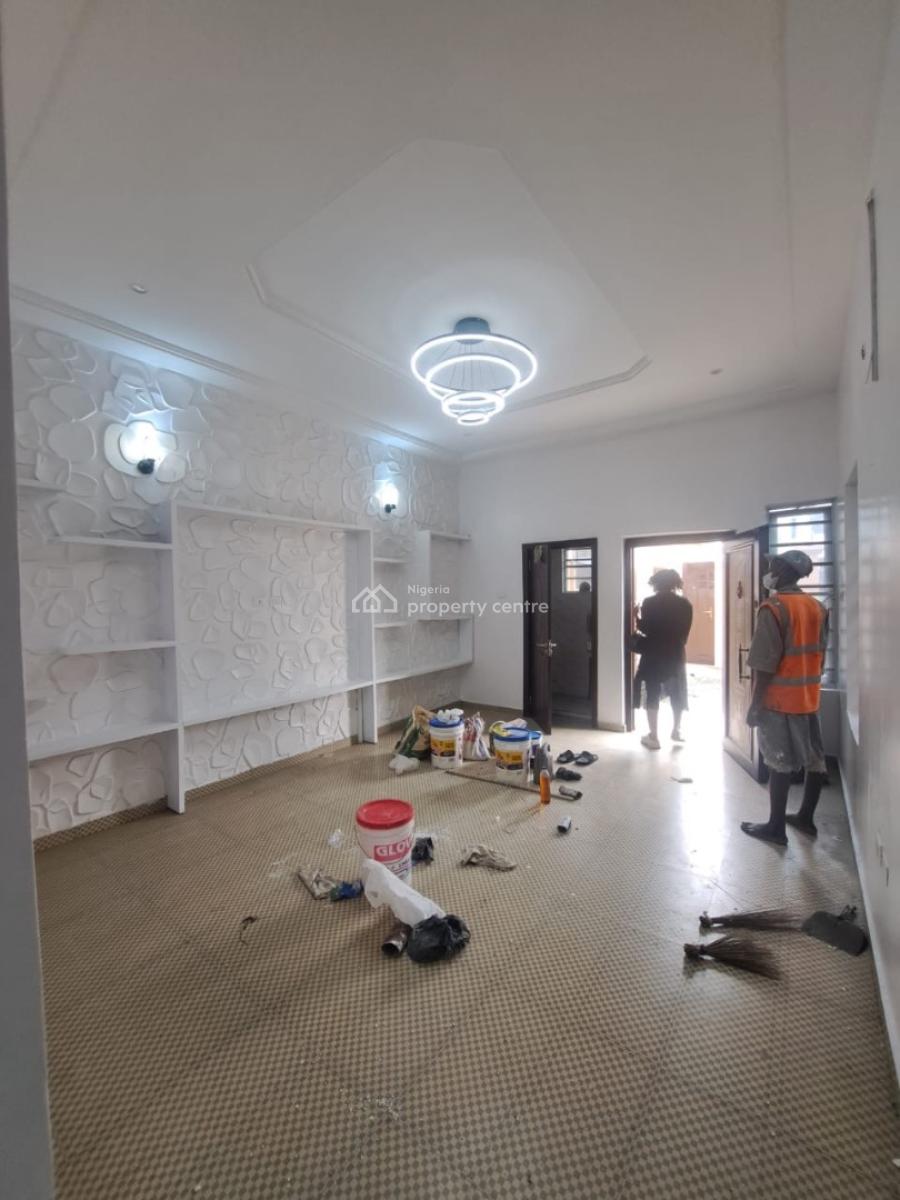 4 Bedroom Semi Detached with Bq, Ologolo, Lekki, Lagos, Semi-detached Duplex for Rent