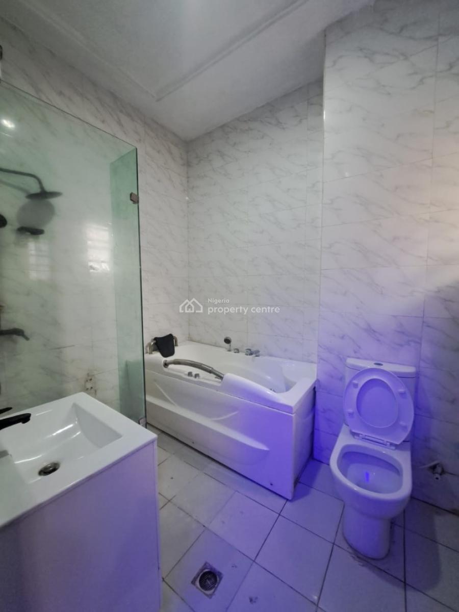 4 Bedroom Semi Detached with Bq, Ologolo, Lekki, Lagos, Semi-detached Duplex for Rent