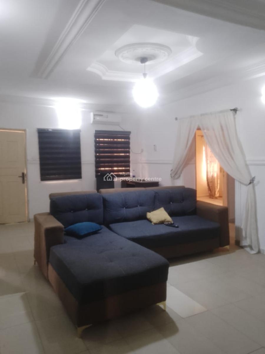 Office/ Residential Use 2 Bedrooms Flat Upstairs, Area 3, Garki, Abuja, Flat / Apartment for Rent