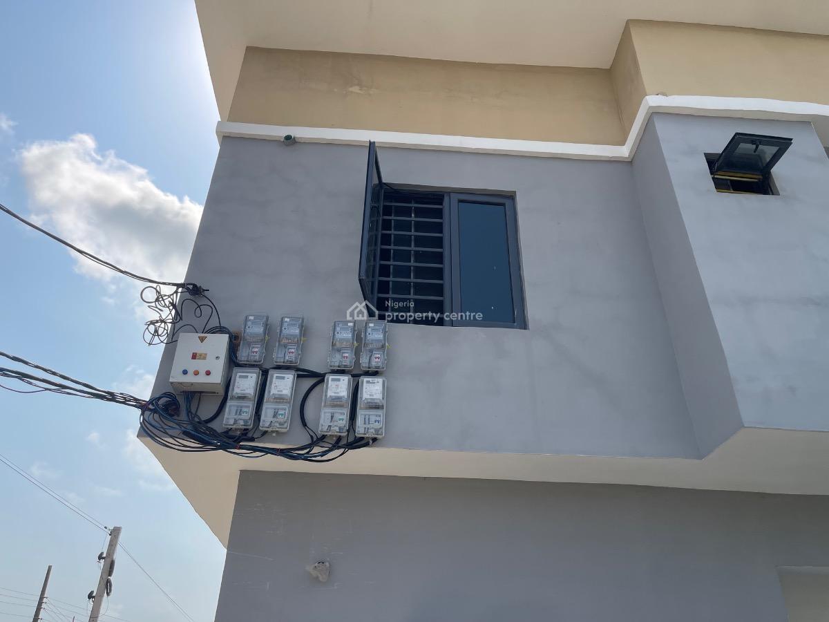 Clean Crispy 2 Bedroom Apartment, Ogunfayo, Eputu, Ibeju Lekki, Lagos, Flat / Apartment for Rent