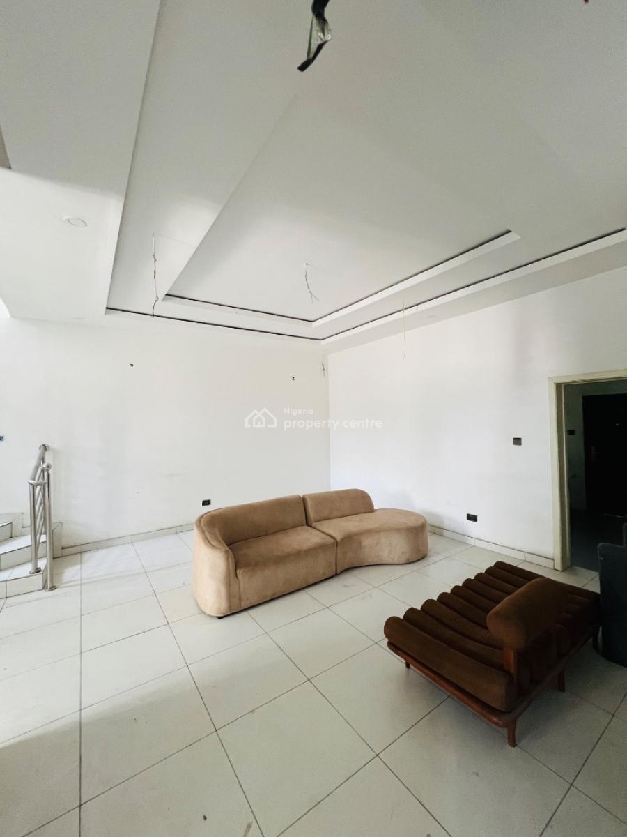 4 Bedroom Terrace & Bq, Ajah, Lagos, Terraced Duplex for Sale