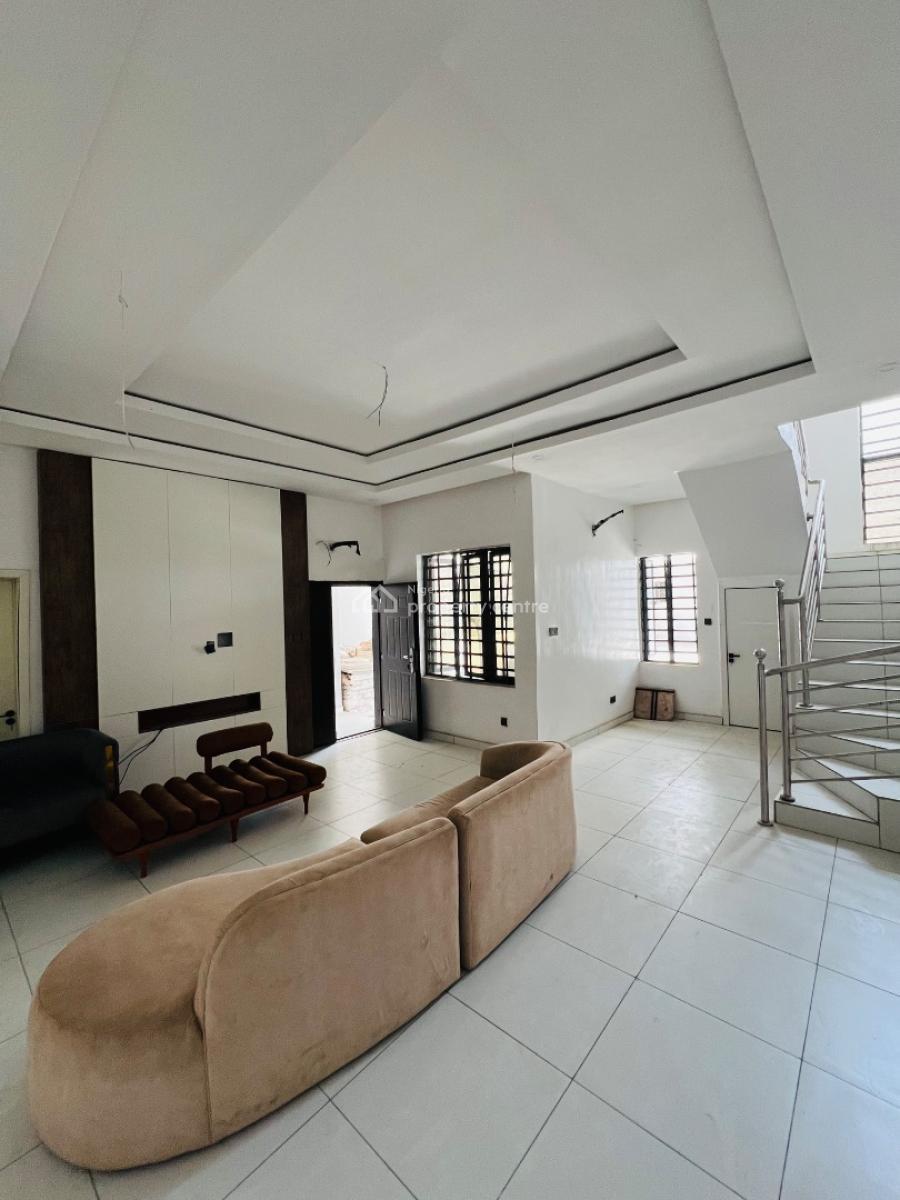 4 Bedroom Terrace & Bq, Ajah, Lagos, Terraced Duplex for Sale