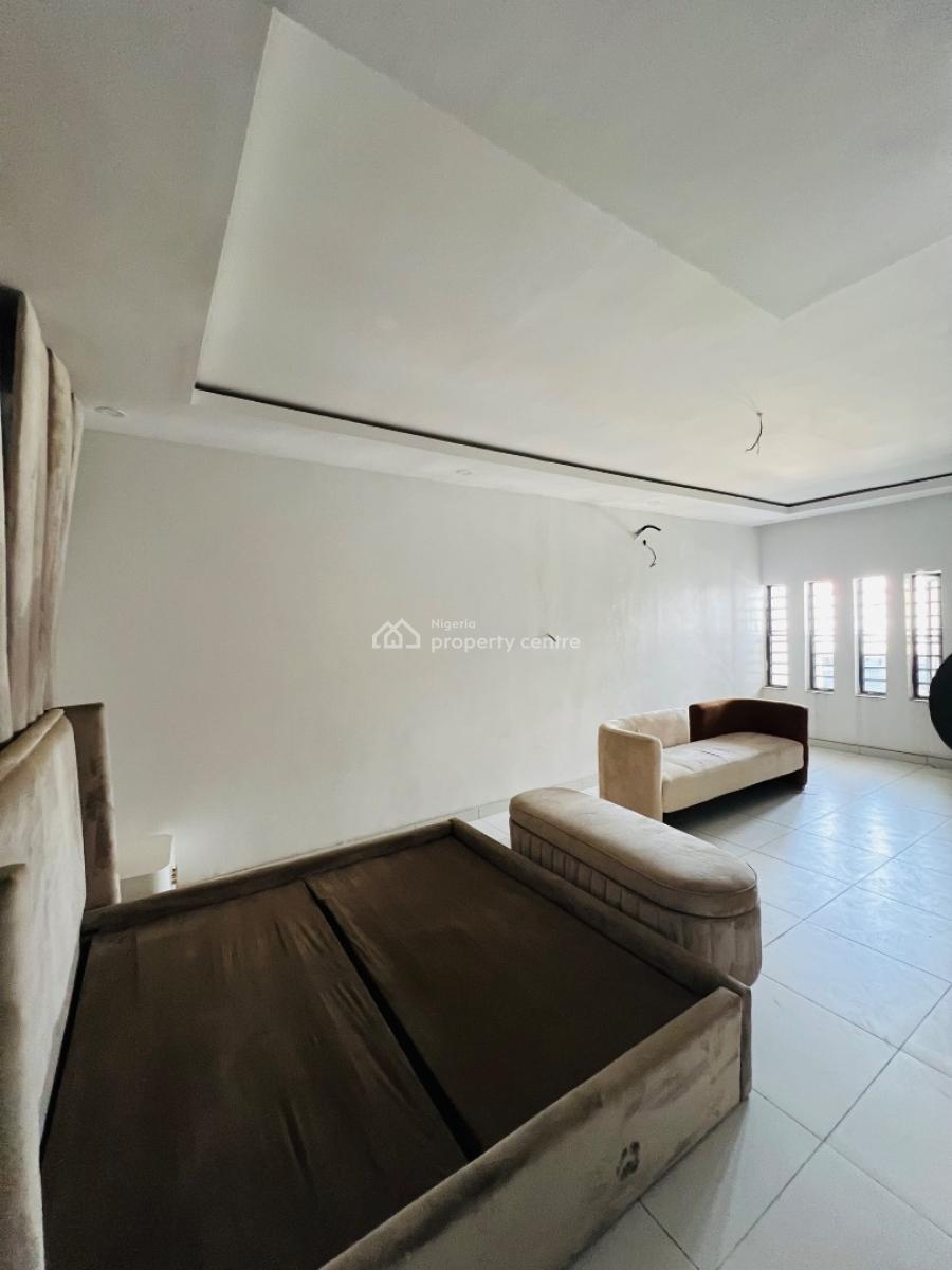 4 Bedroom Terrace & Bq, Ajah, Lagos, Terraced Duplex for Sale