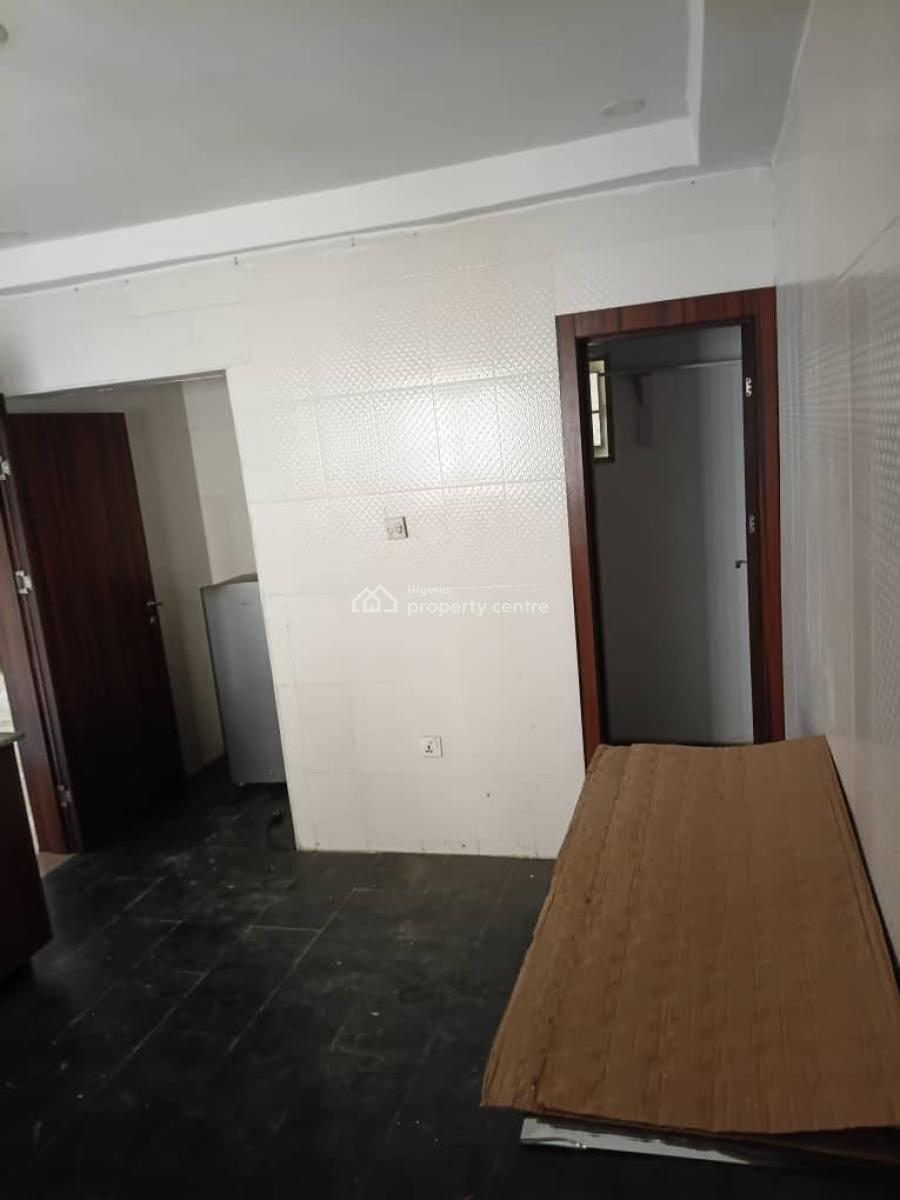 3 Bedroom Apartment, Ologolo Estate, Lekki, Lagos, Flat / Apartment for Rent