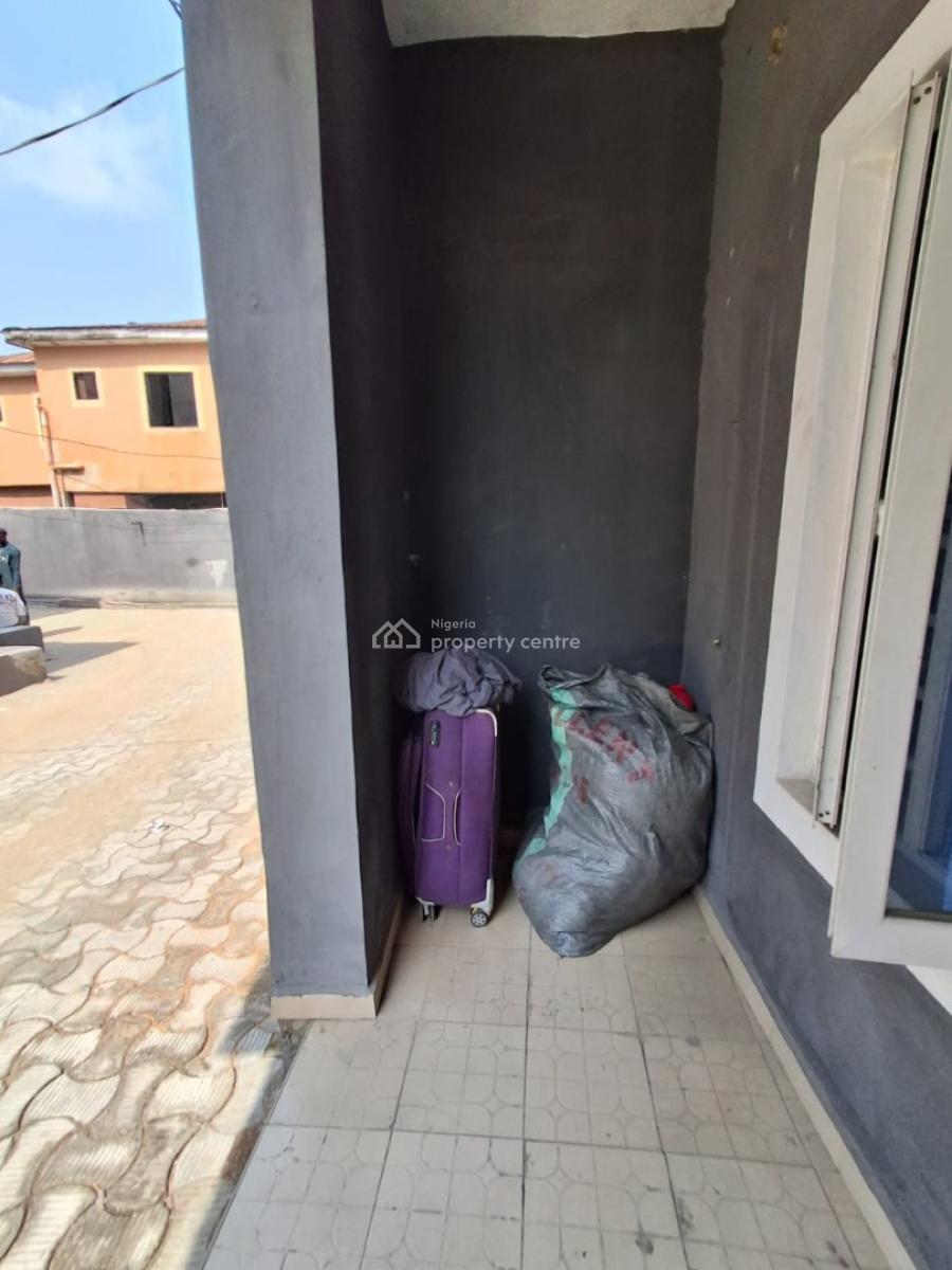 Standard Mini Flat Very Close to Estate Gate Interlock Road,, Ajah, Lagos, Mini Flat (room and Parlour) for Rent