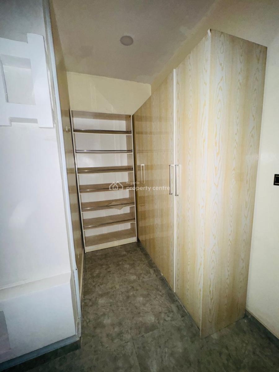 Massive Master Bedroom, Lekki, Lagos, Self Contain (single Rooms) for Rent