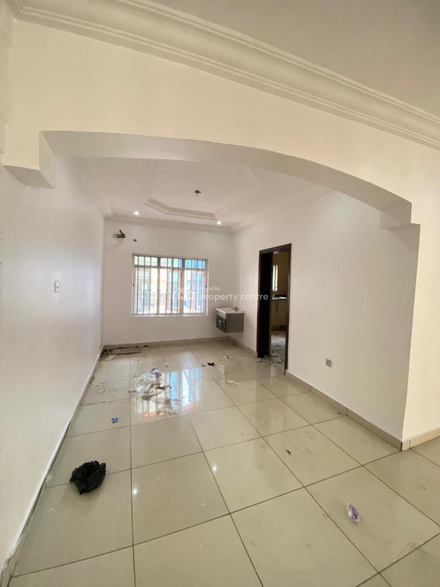 2 Bedroom  Available in a Secured Estate, Chevron Drive, Lekki, Lagos, Flat / Apartment for Rent