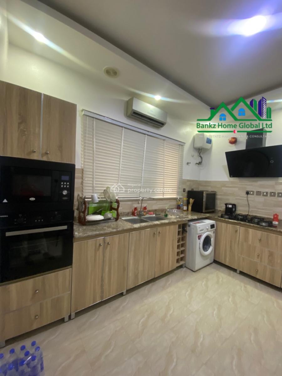 Luxury Fully Furnished 3 Bedroom Apartment with a Room Bq, Lekki, Lagos, Flat / Apartment for Rent