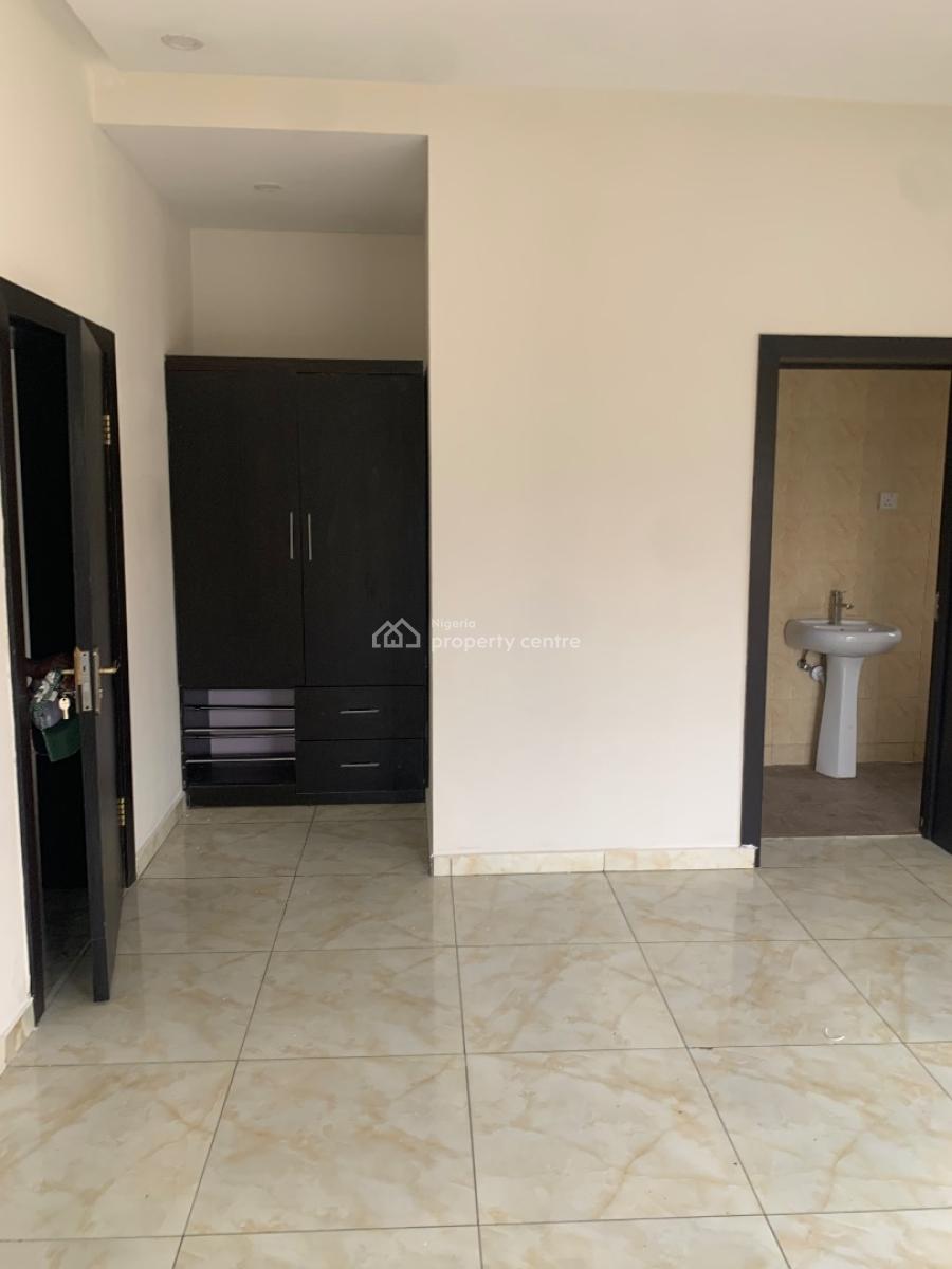 Luxury Nice Beautiful 2 Bedroom Flat, First Floor, Abraham Adesanya, Ajah, Lagos, Flat / Apartment for Rent