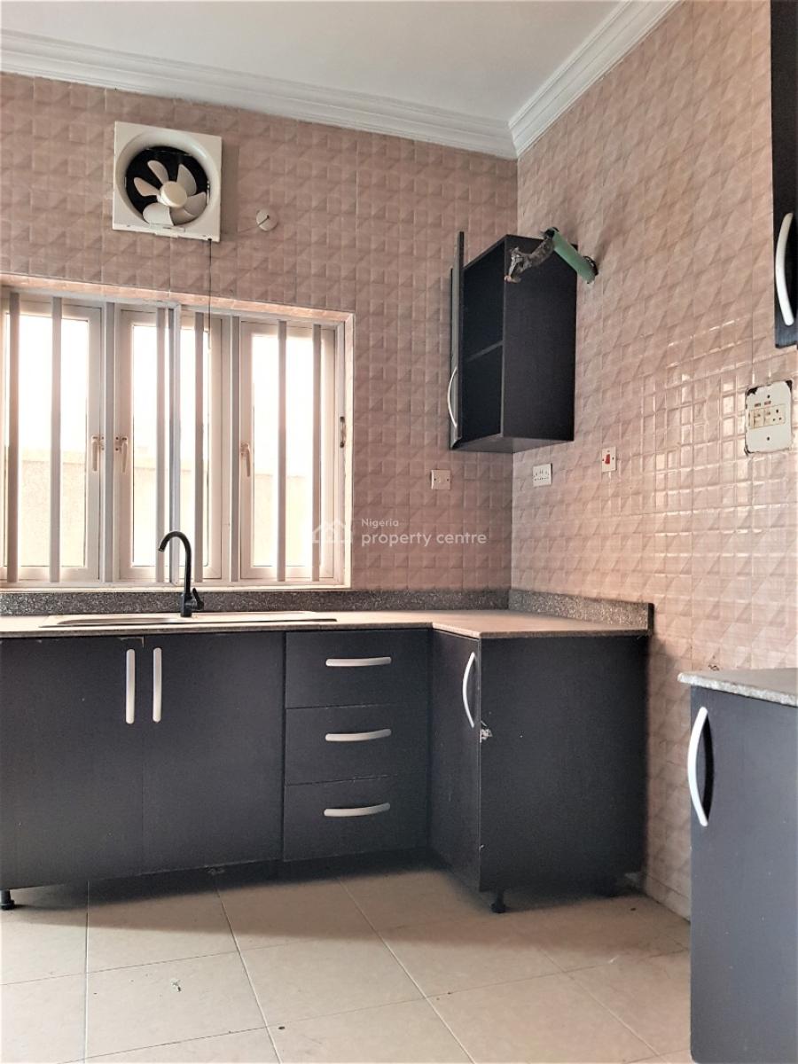 4 Bedroom Terraced Duplex in a Serene and Tightly Secured Estate, Agungi, Lekki, Lagos, Terraced Duplex for Rent