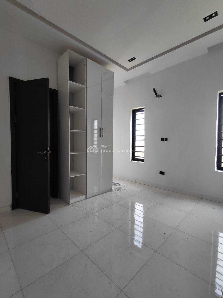 5 Bedroom Fully Detached Duplex with Bq, By Second Toll-gate, Lekki, Lagos, Detached Duplex for Sale