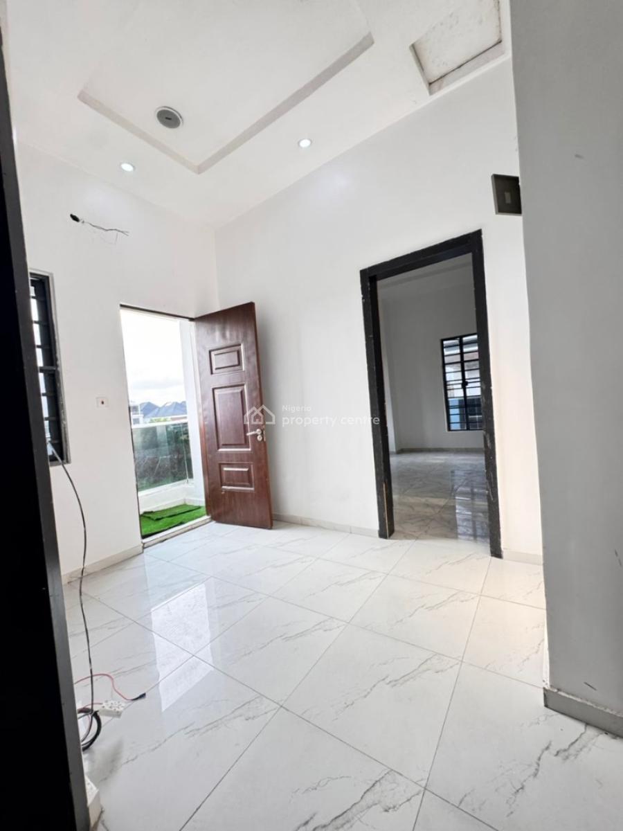 Taste of Sweetness in a 4-bedroom Semi-detached Duplex, Orchid Road, Lekki, Lagos, Semi-detached Duplex for Rent