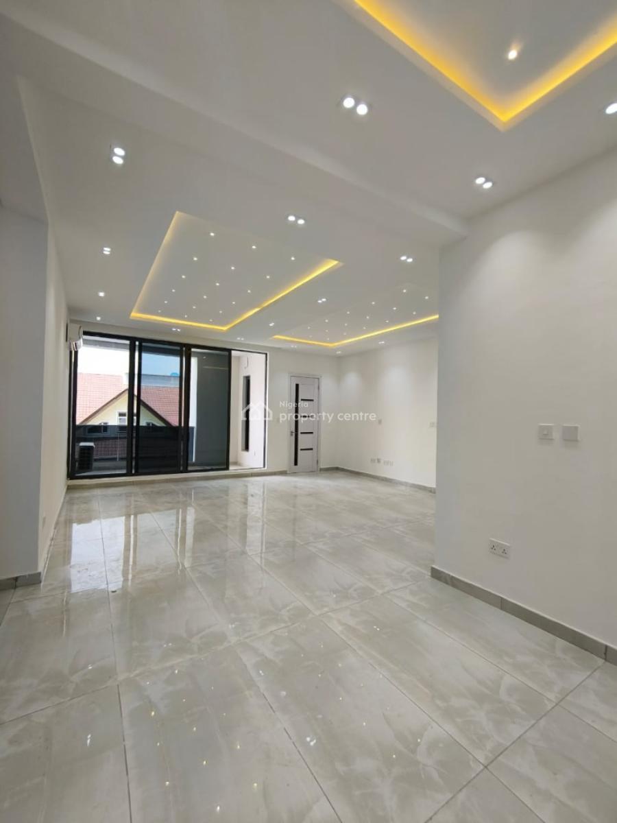 Luxury Beautifully Built 3 Bedroom Apartment Plus Bq, Off Admiralty Way, Lekki Phase 1, Lekki, Lagos, Flat / Apartment for Rent