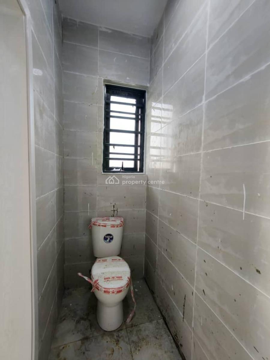 Luxury Beautifully Built 3 Bedroom Apartment Plus Bq, Off Admiralty Way, Lekki Phase 1, Lekki, Lagos, Flat / Apartment for Rent