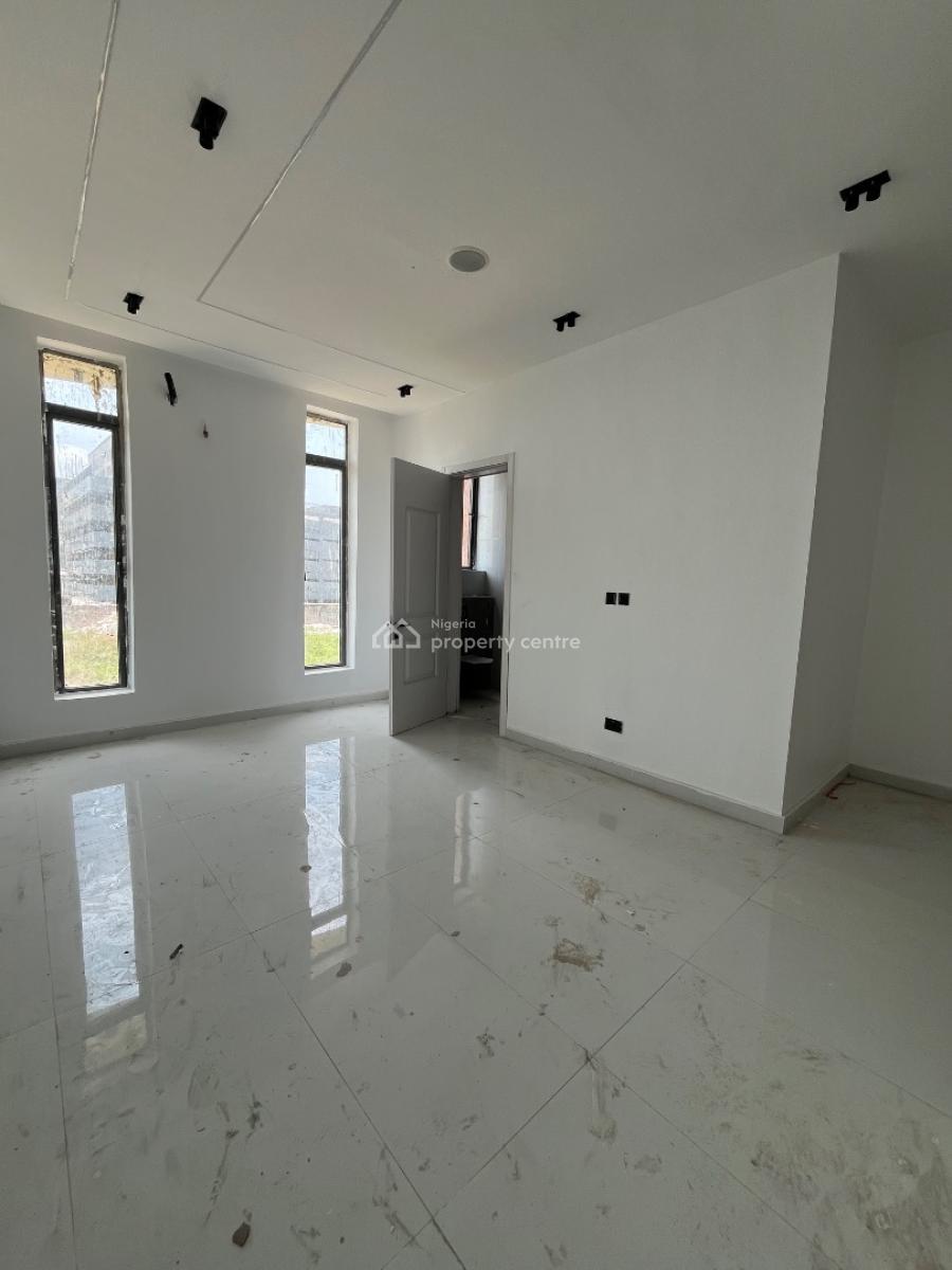 5bedroom Terrace with Bq, Lekki Phase 1, Lekki, Lagos, Terraced Duplex for Sale