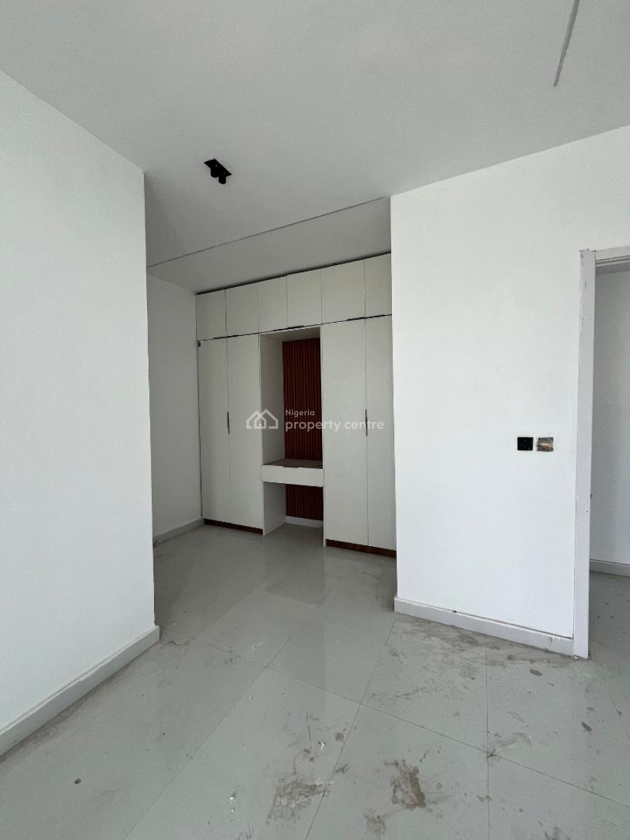 5bedroom Terrace with Bq, Lekki Phase 1, Lekki, Lagos, Terraced Duplex for Sale