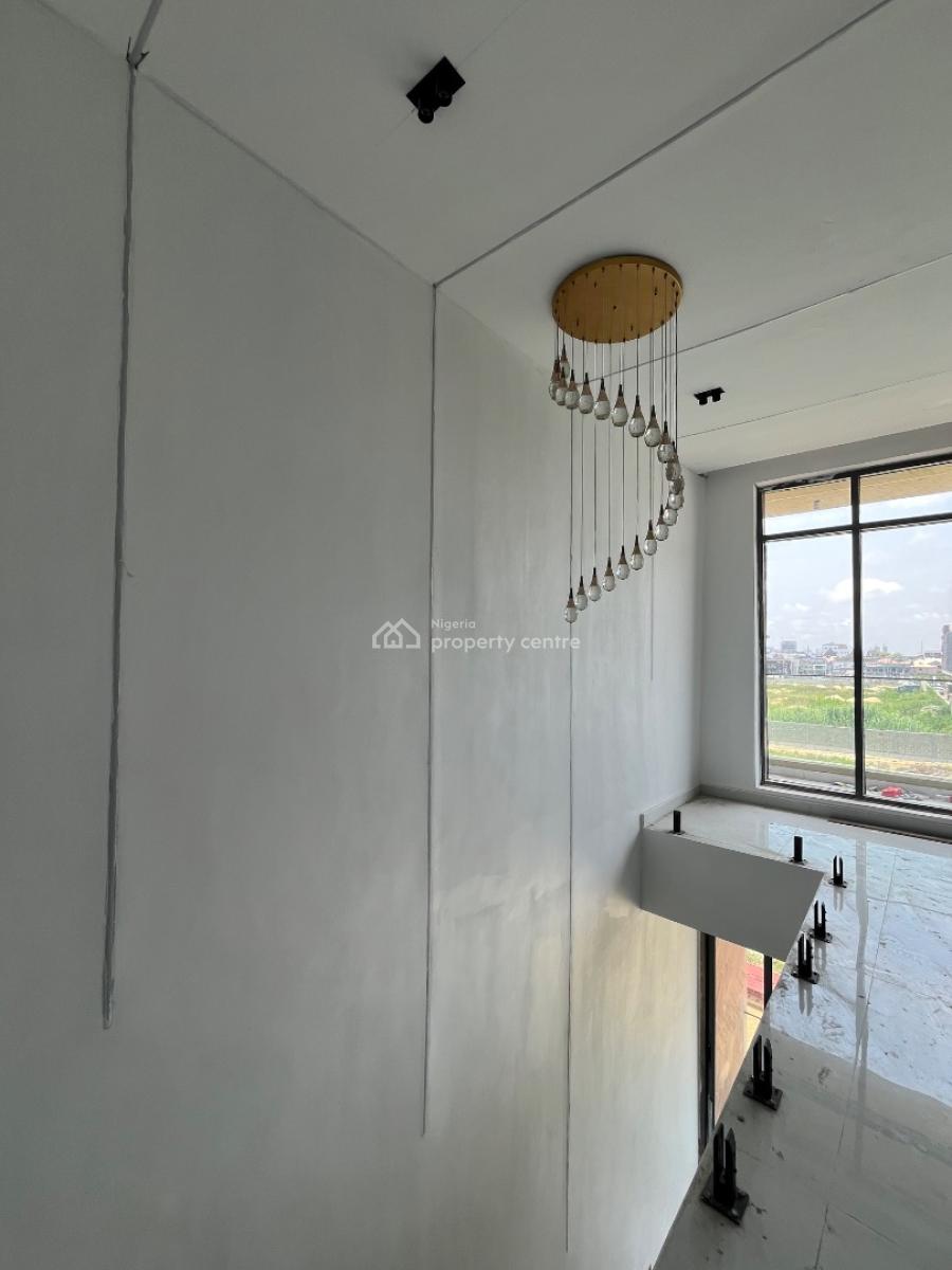 5bedroom Terrace with Bq, Lekki Phase 1, Lekki, Lagos, Terraced Duplex for Sale