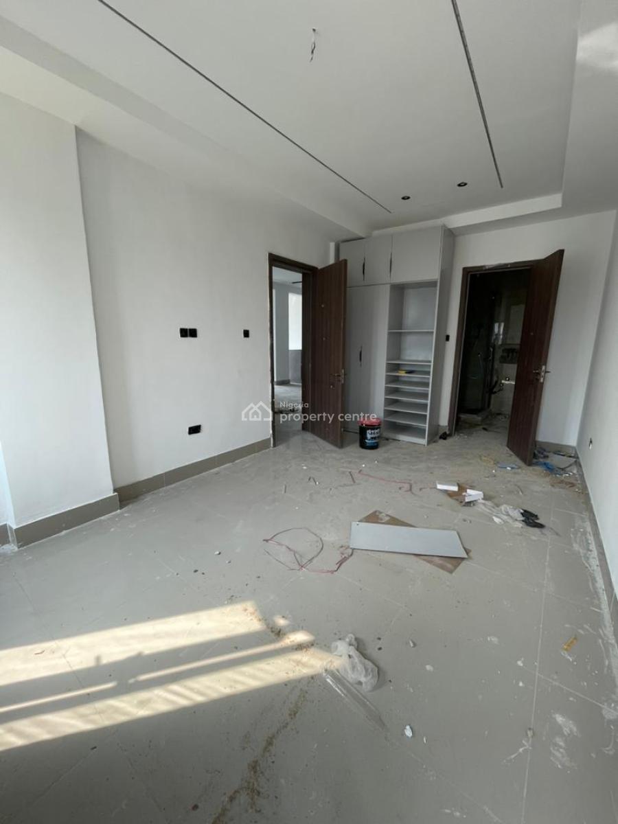 Exquisitly Built 2 Bedroom Apartment, Ikate, Lekki, Lagos, Block of Flats for Sale