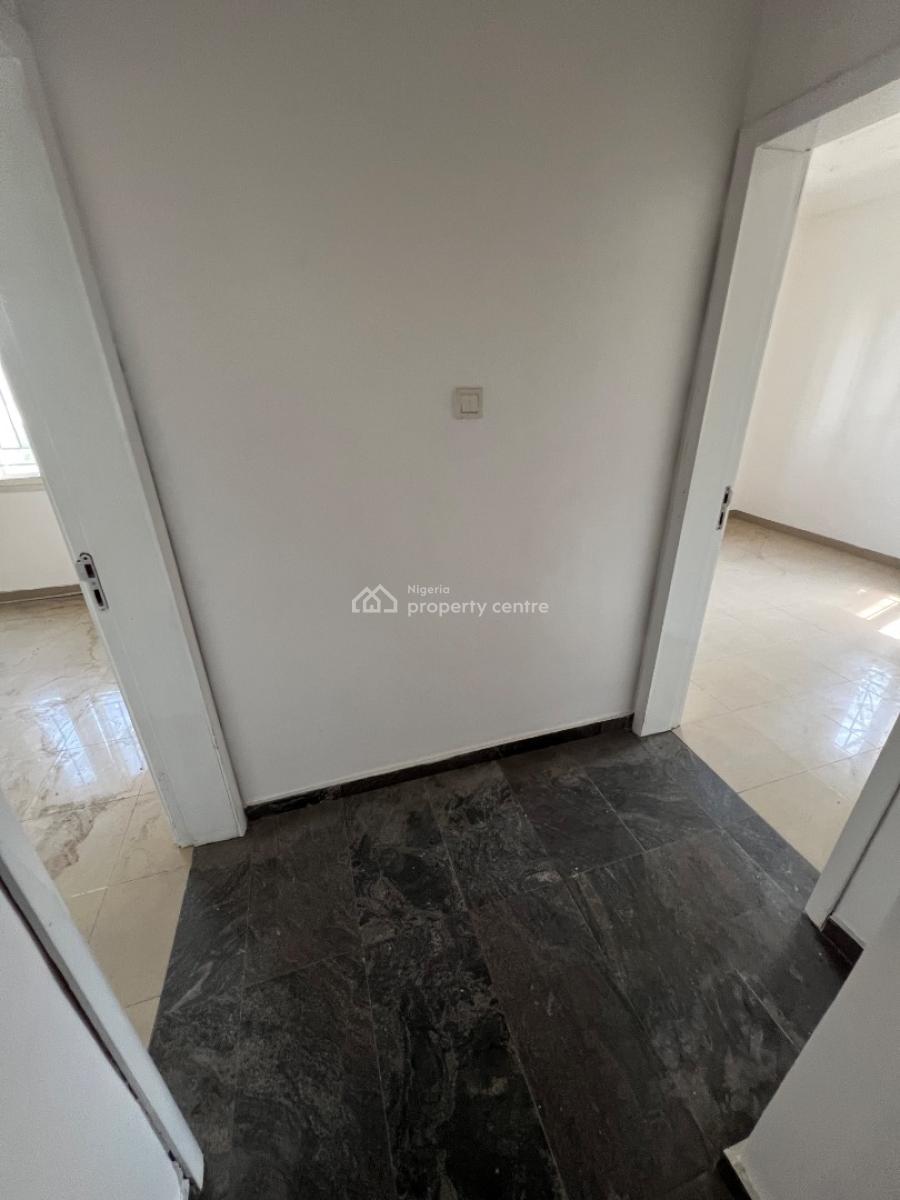 Two Rooms and Palor for Commercial Use, Fola Osibo, Lekki Phase 1, Lekki, Lagos, Commercial Property for Rent