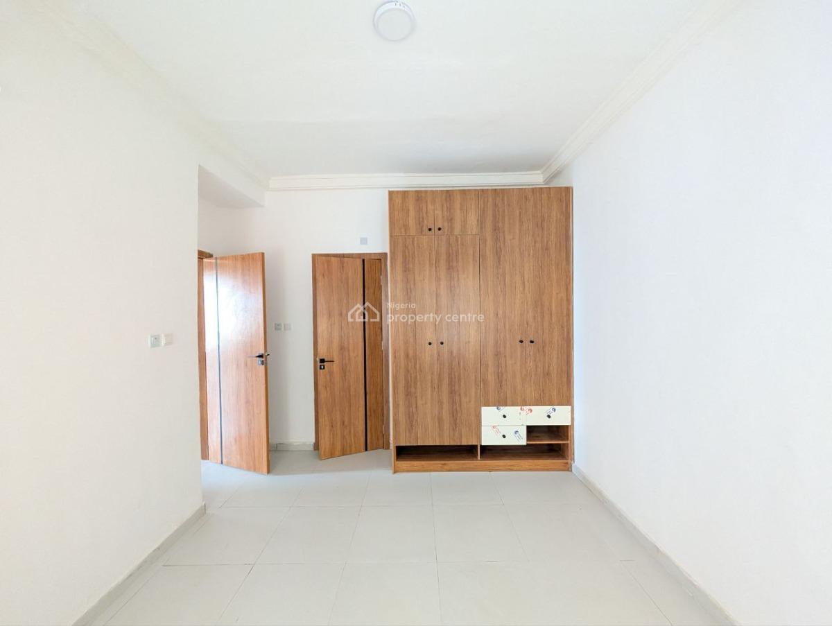 Brand New 2 Bedroom Apartment in a Secure Estate, Western Foreshore Estate, Osapa, Lekki, Lagos, Flat / Apartment for Sale