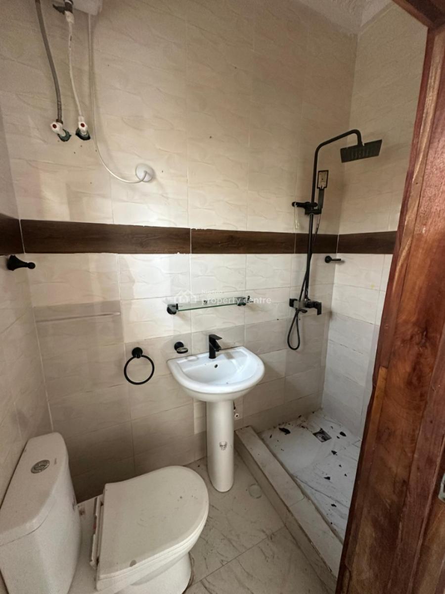 2 Bedroom Apartment, Ologolo, Lekki, Lagos, Flat / Apartment for Rent