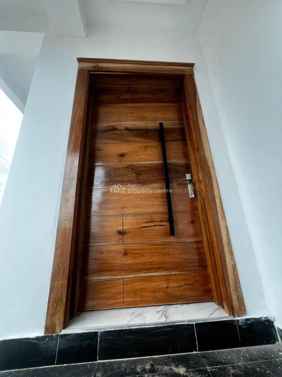 Top-notch 4 Bedroom Detached Duplex with Bq, Mowe Town, Ogun, Detached Duplex for Sale