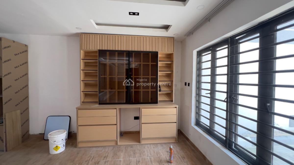 Newly Built and Well Finished 5bedroom Terrace House with Bq and Priva, Eniola Court, Van Daniels Estate, Off Orchid Road, Lekki Lagos., Lekki, Lagos, Terraced Duplex for Sale