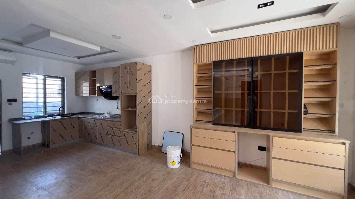 Newly Built and Well Finished 5bedroom Terrace House with Bq and Priva, Eniola Court, Van Daniels Estate, Off Orchid Road, Lekki Lagos., Lekki, Lagos, Terraced Duplex for Sale