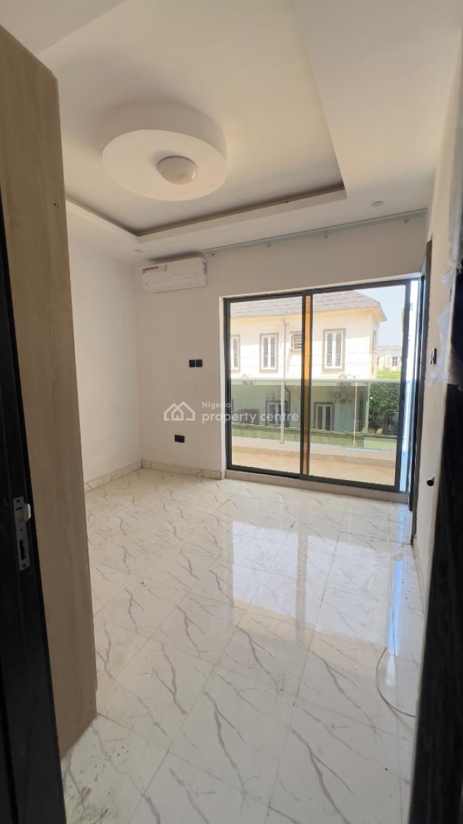 Newly Built and Well Finished 5bedroom Terrace House with Bq and Priva, Eniola Court, Van Daniels Estate, Off Orchid Road, Lekki Lagos., Lekki, Lagos, Terraced Duplex for Sale