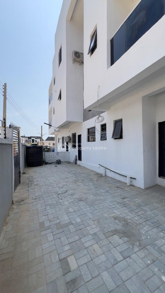 Newly Built and Well Finished 5bedroom Terrace House with Bq and Priva, Eniola Court, Van Daniels Estate, Off Orchid Road, Lekki Lagos., Lekki, Lagos, Terraced Duplex for Sale