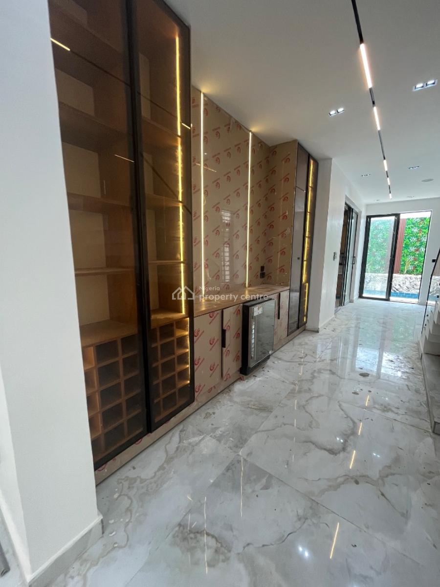 5bedroom Duplex with Bq, Lekki Phase 1, Lekki, Lagos, Detached Duplex for Sale