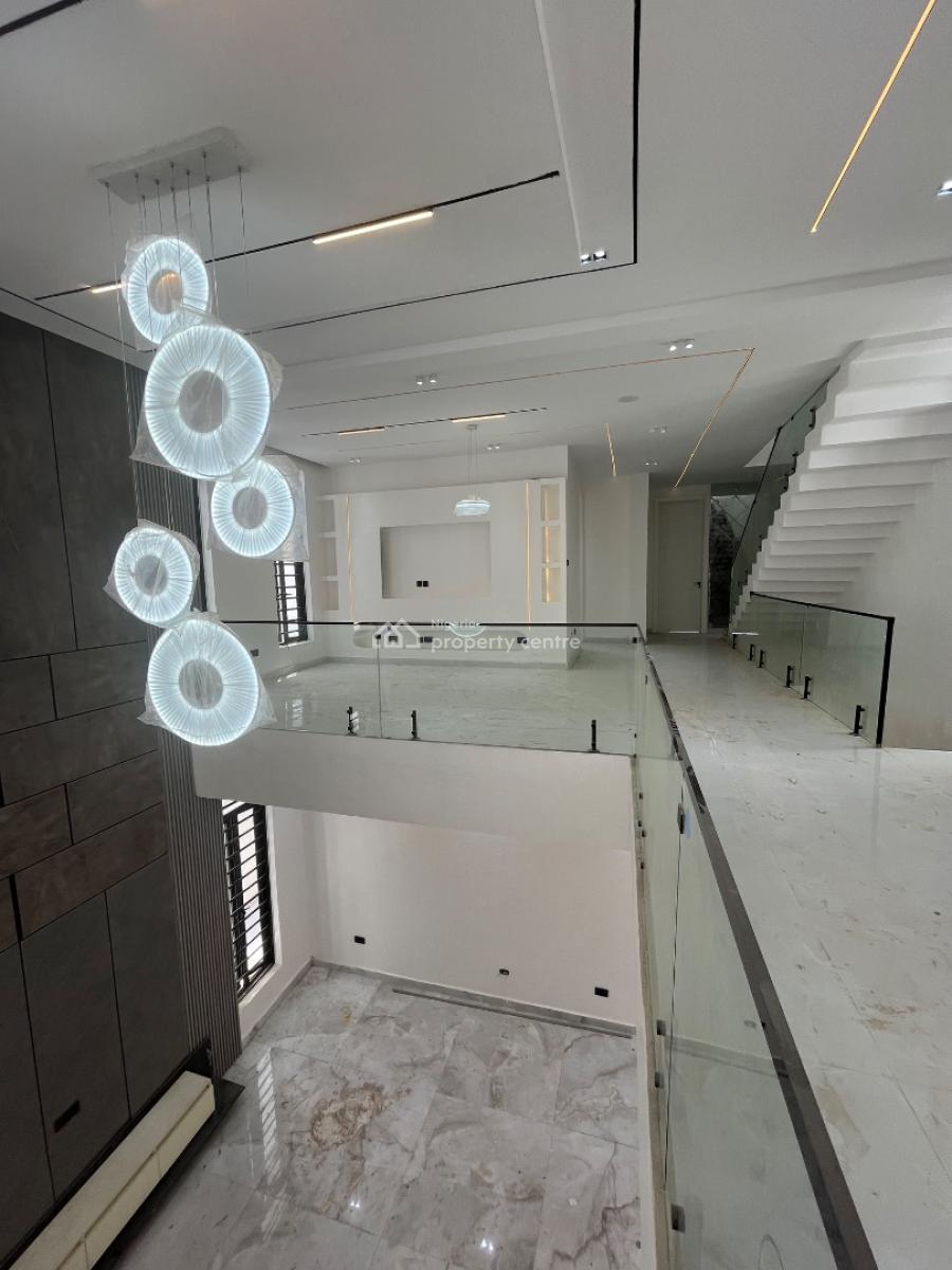 5bedroom Duplex with Bq, Lekki Phase 1, Lekki, Lagos, Detached Duplex for Sale