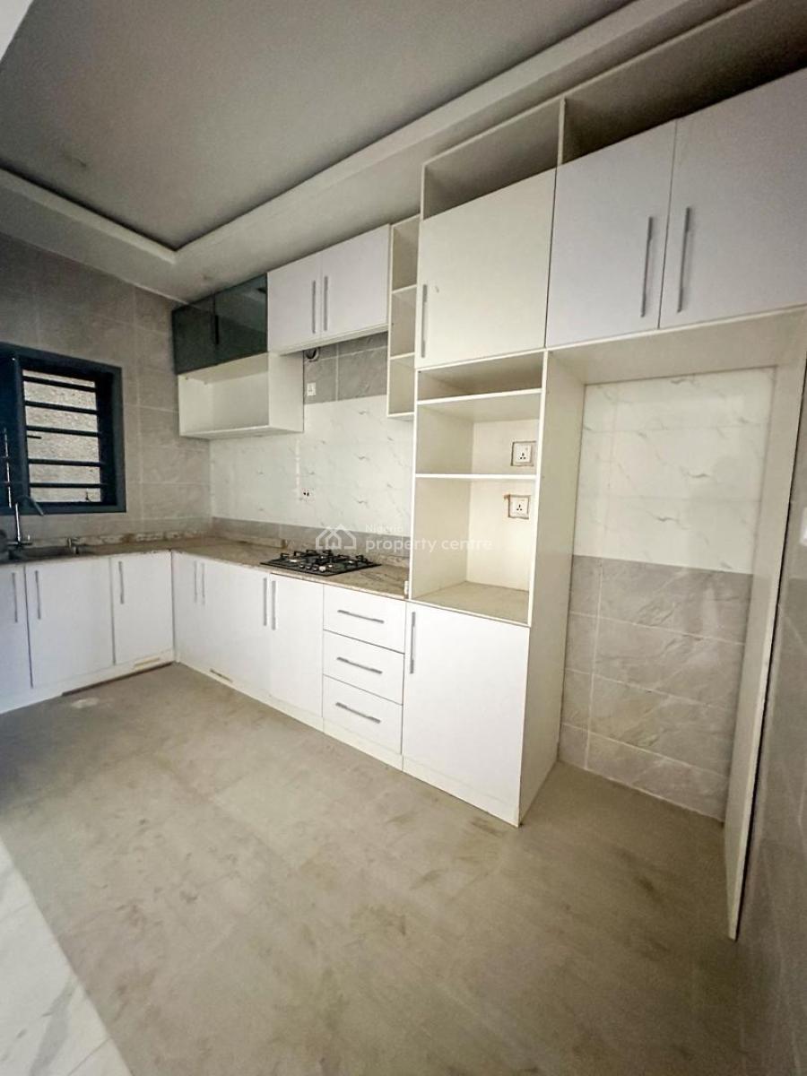 3 Bedroom Apartment, Lekki Phase 1, Lekki Phase 1, Lekki, Lagos, Flat / Apartment for Rent