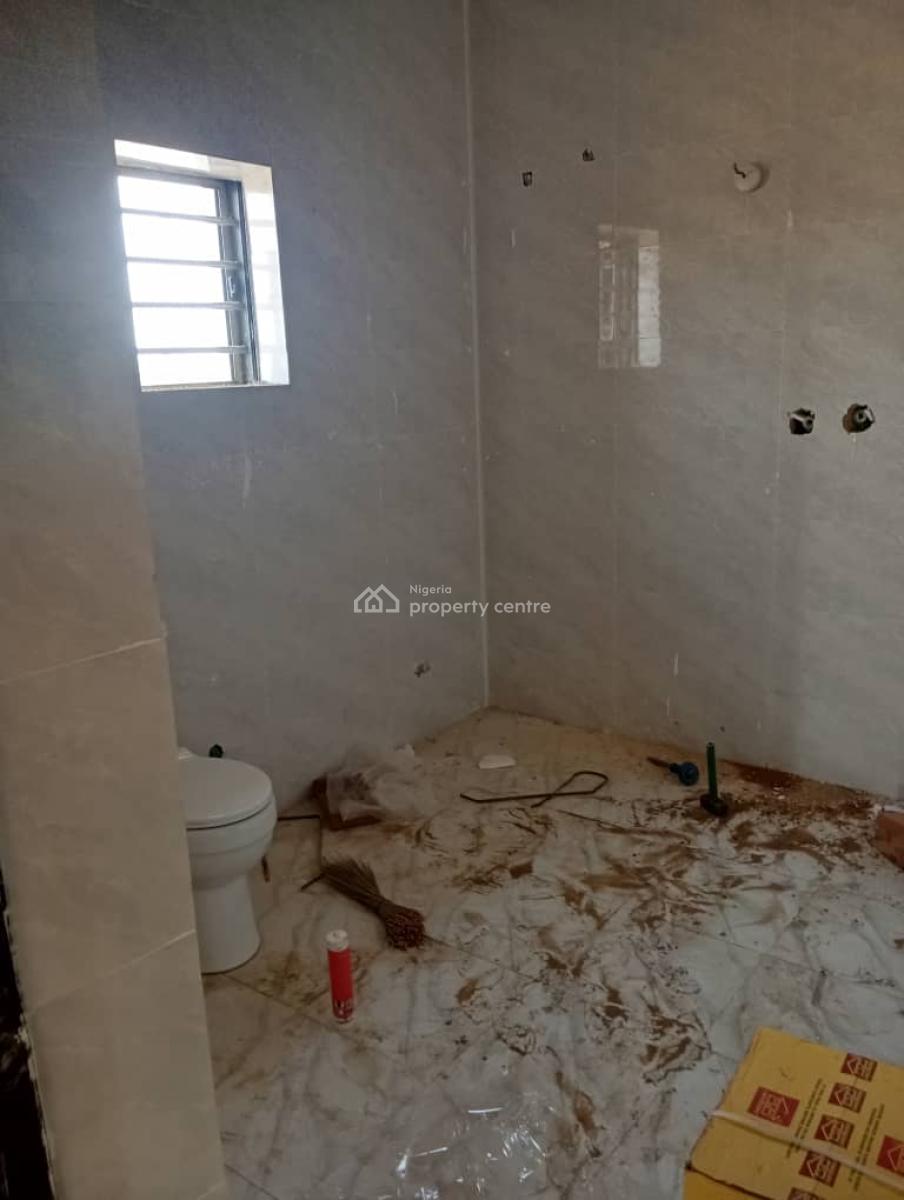 Newly Built 3 Bedroom Flat. Upstairs, Galadimawa, Abuja, Flat / Apartment for Rent