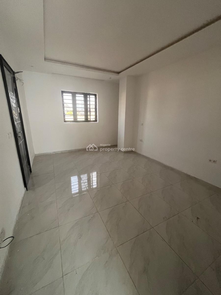 5bedroom Duplex with Bq, Ologolo, Lekki, Lagos, Terraced Duplex for Sale