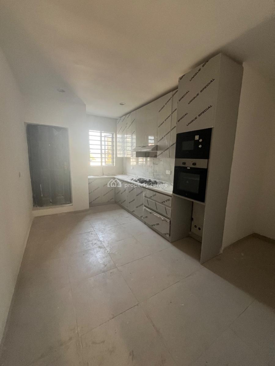 5bedroom Duplex with Bq, Ologolo, Lekki, Lagos, Terraced Duplex for Sale
