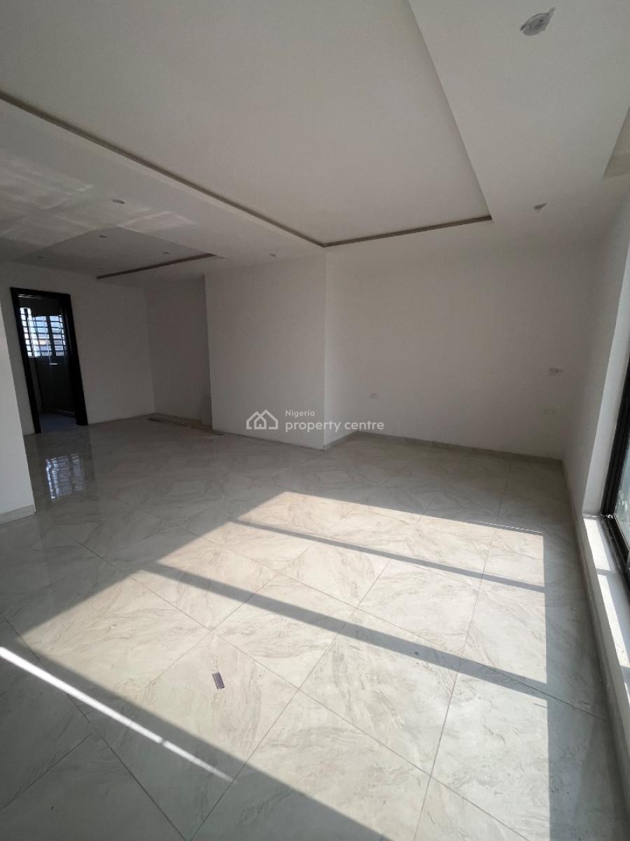 5bedroom Duplex with Bq, Ologolo, Lekki, Lagos, Terraced Duplex for Sale