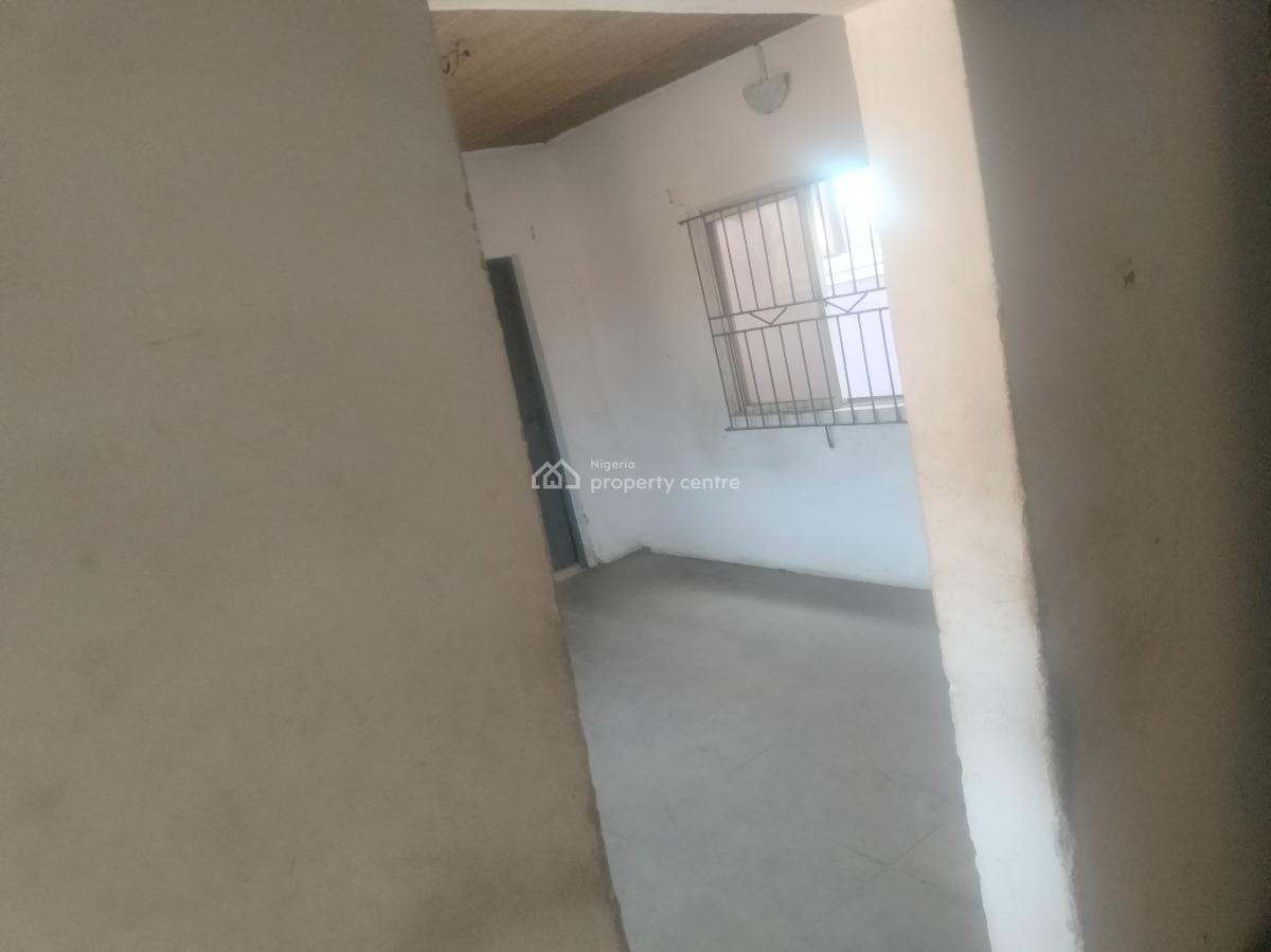Affordable 2 Bedroom with 2 Toilets in a Calm Environment, Upstairs, Alapere, Ketu, Lagos, Flat / Apartment for Rent