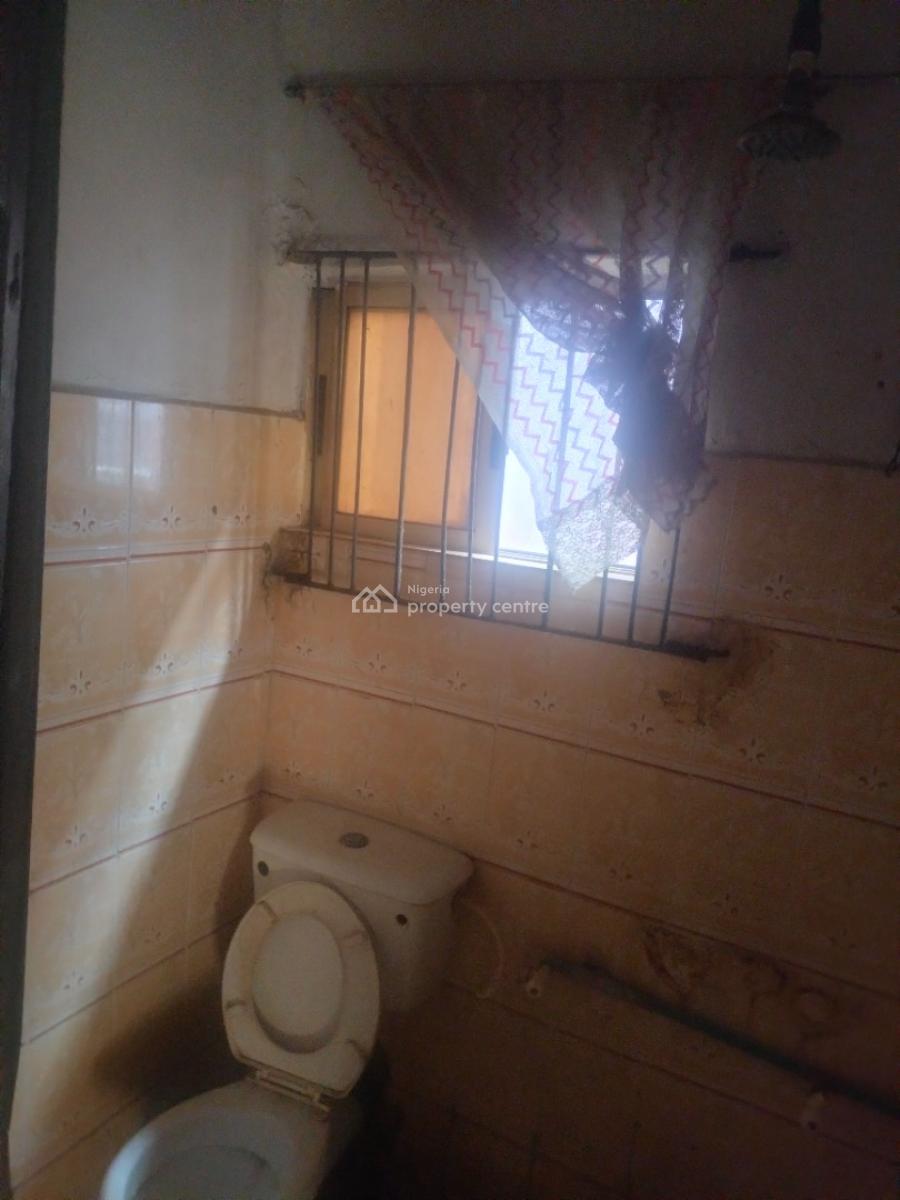 Affordable 2 Bedroom with 2 Toilets in a Calm Environment, Upstairs, Alapere, Ketu, Lagos, Flat / Apartment for Rent