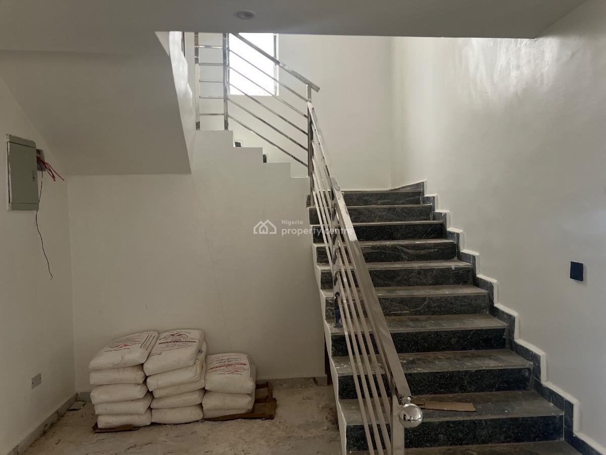5 Bedrooms Fully Detached Houses with a Room Bq Each, Mabushi, Abuja, Detached Duplex for Rent